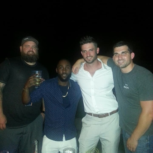 Meet your Posher, Justin - Picture 1 of 1